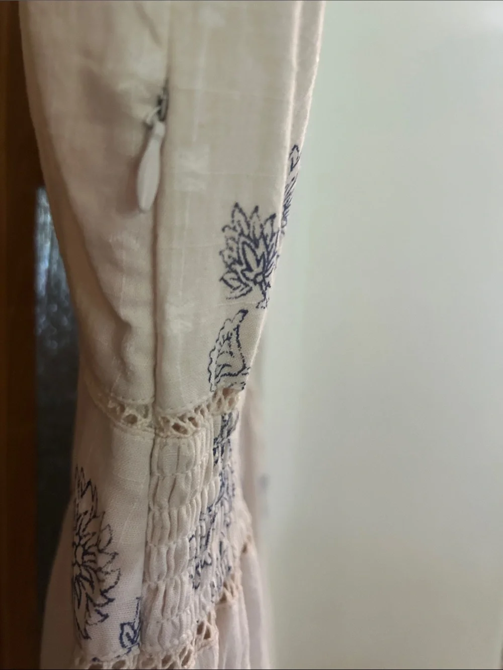 Lucky Brand flowy cream